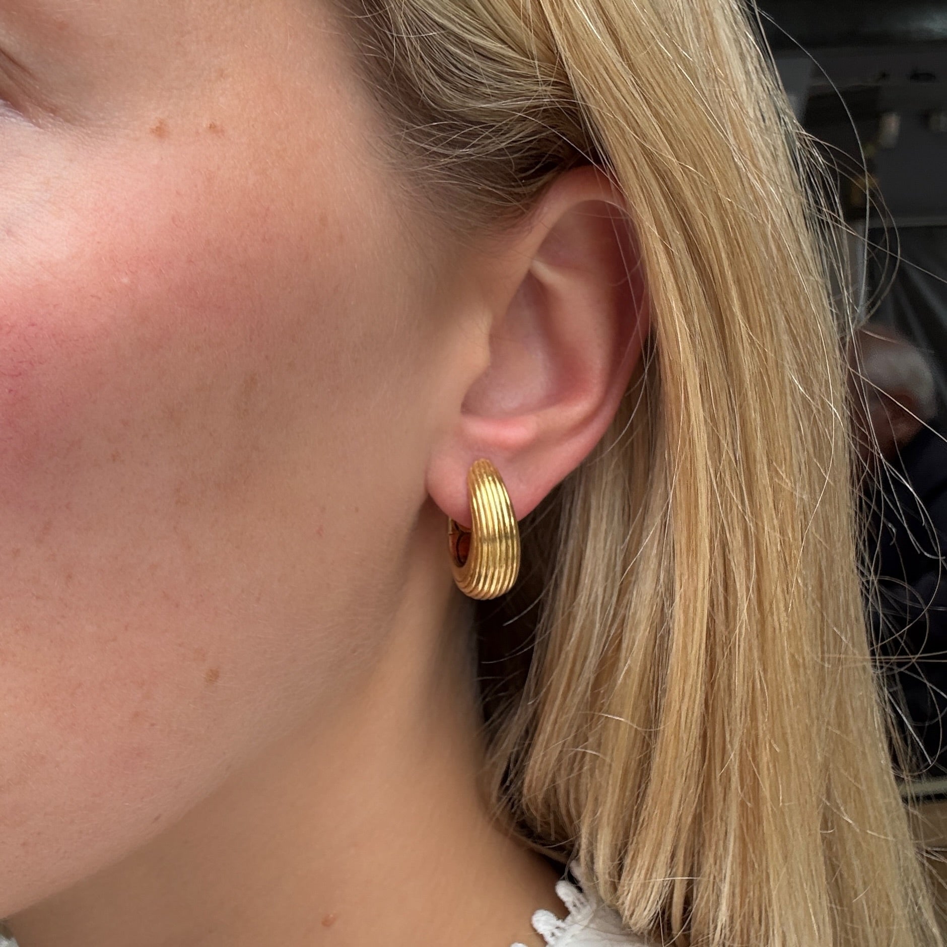 18ct Gold Teardrop Banded Texture Earrings-Charlotte Sayers Antique Jewellery