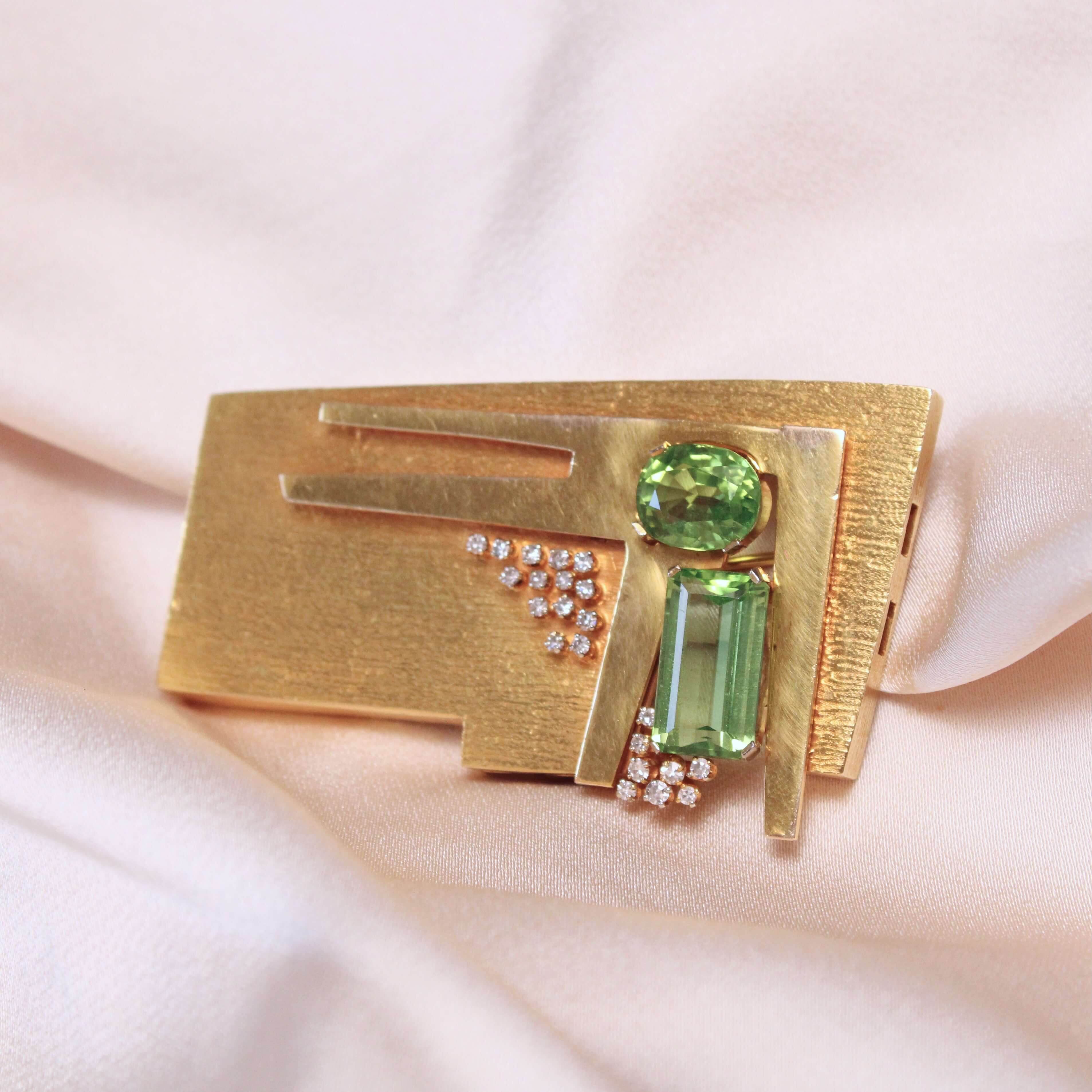 Modahl Peridot Diamond Brooch-Charlotte Sayers Antique Jewellery