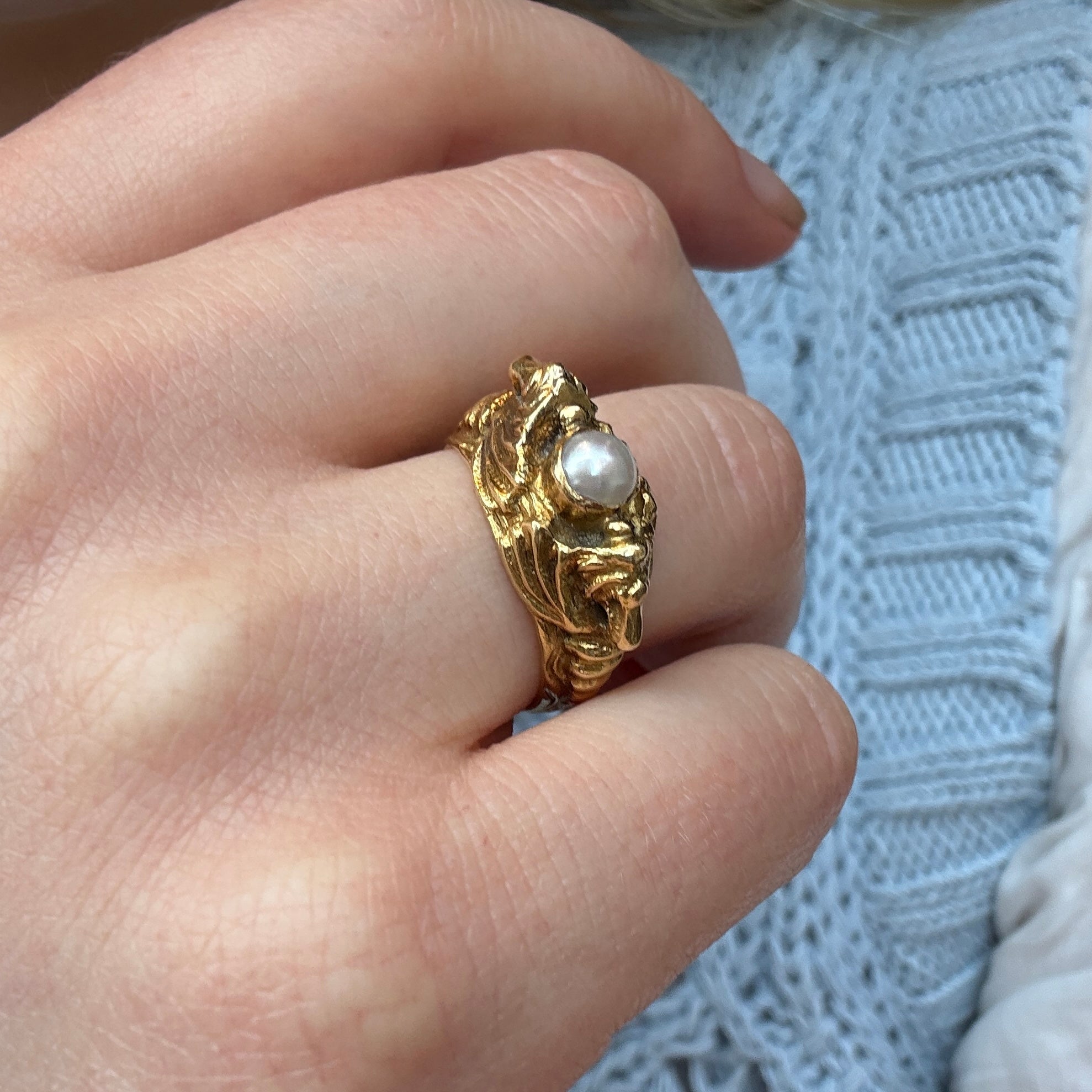 Omar Ramsden Ring-Charlotte Sayers Antique Jewellery