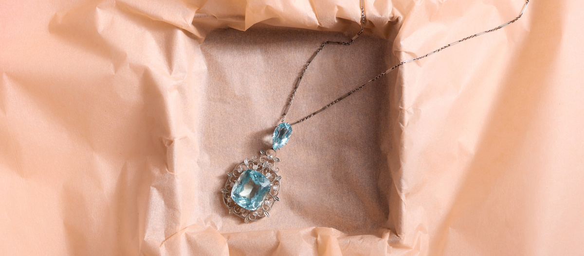 Pendants & Lockets