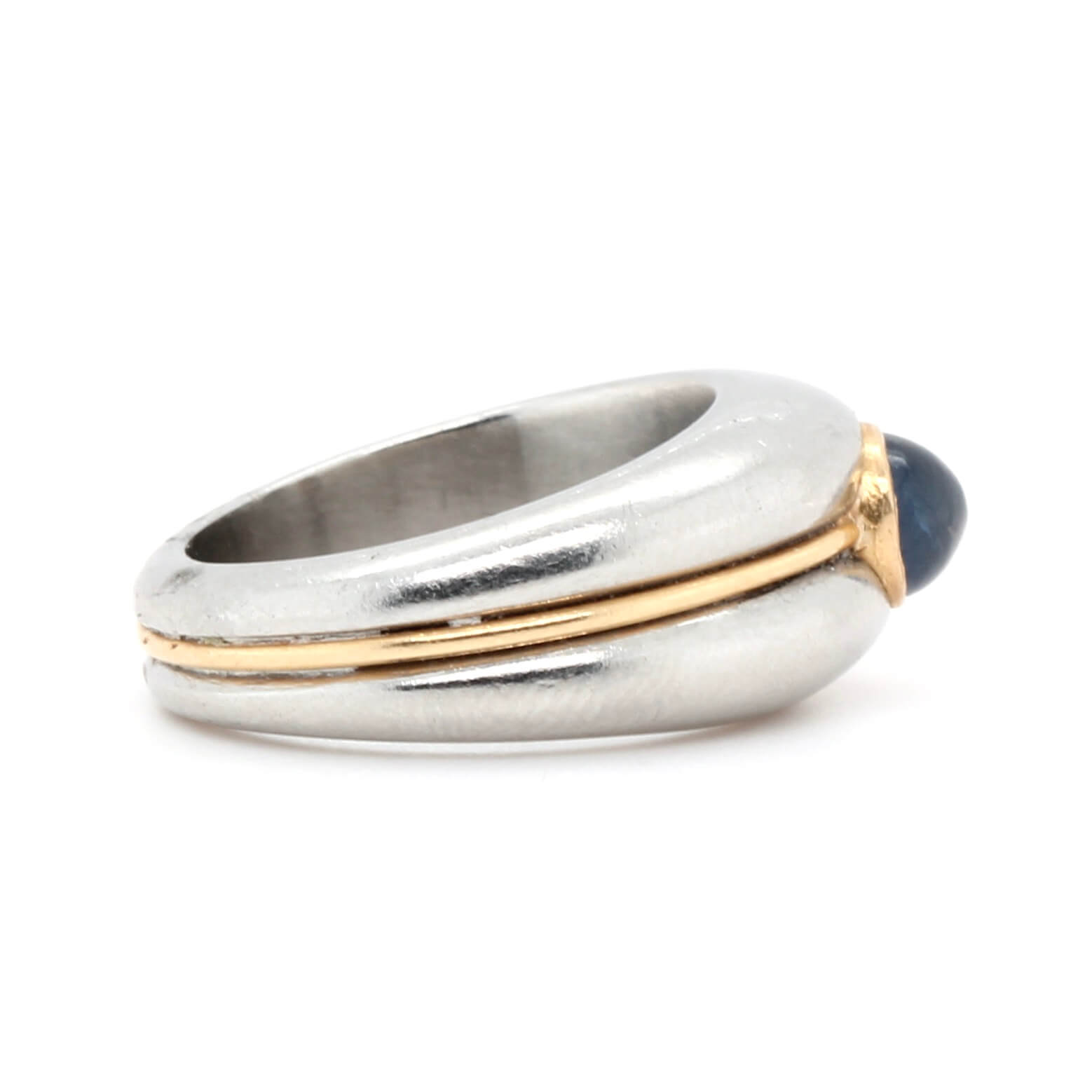 Van Cleef and Arpels Sapphire Ring