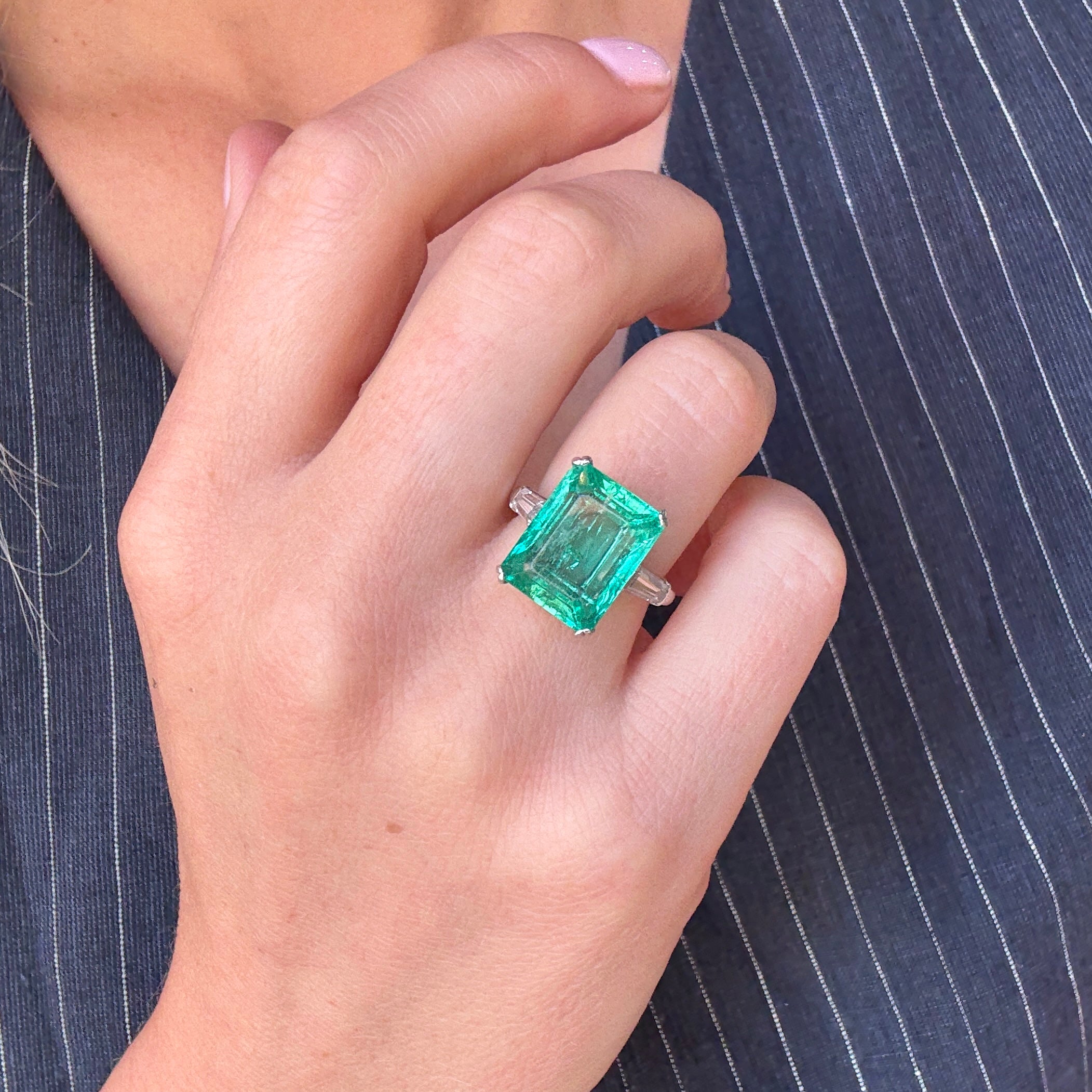Colombian Emerald Diamond Ring-Charlotte Sayers Antique Jewellery