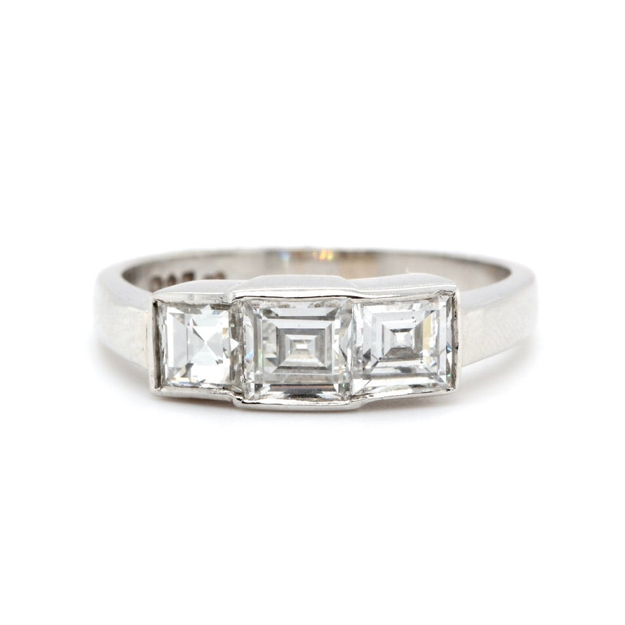 Diamond Carré Cut Ring-Charlotte Sayers Antique Jewellery