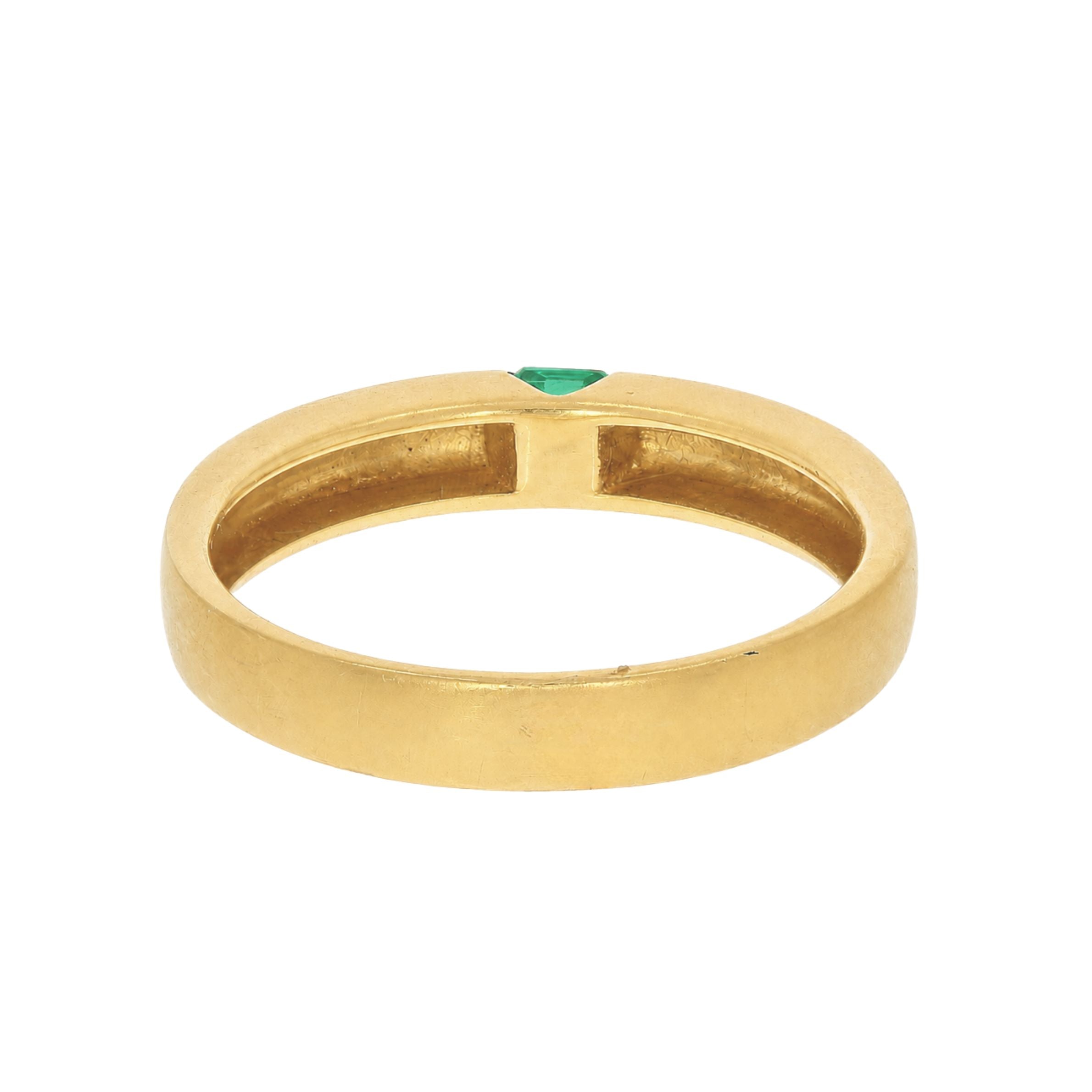 Emerald Gold Band Ring-Charlotte Sayers Antique Jewellery