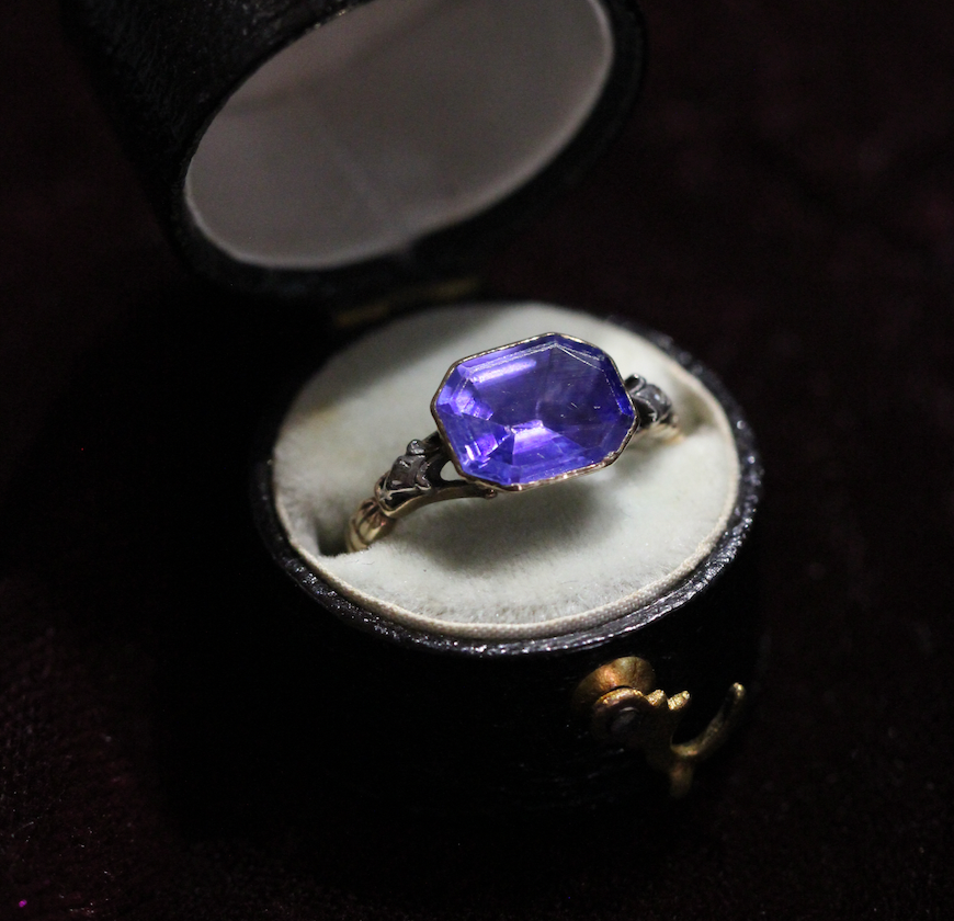 Georgian Ceylon Sapphire Basket Ring-Charlotte Sayers Antique Jewellery