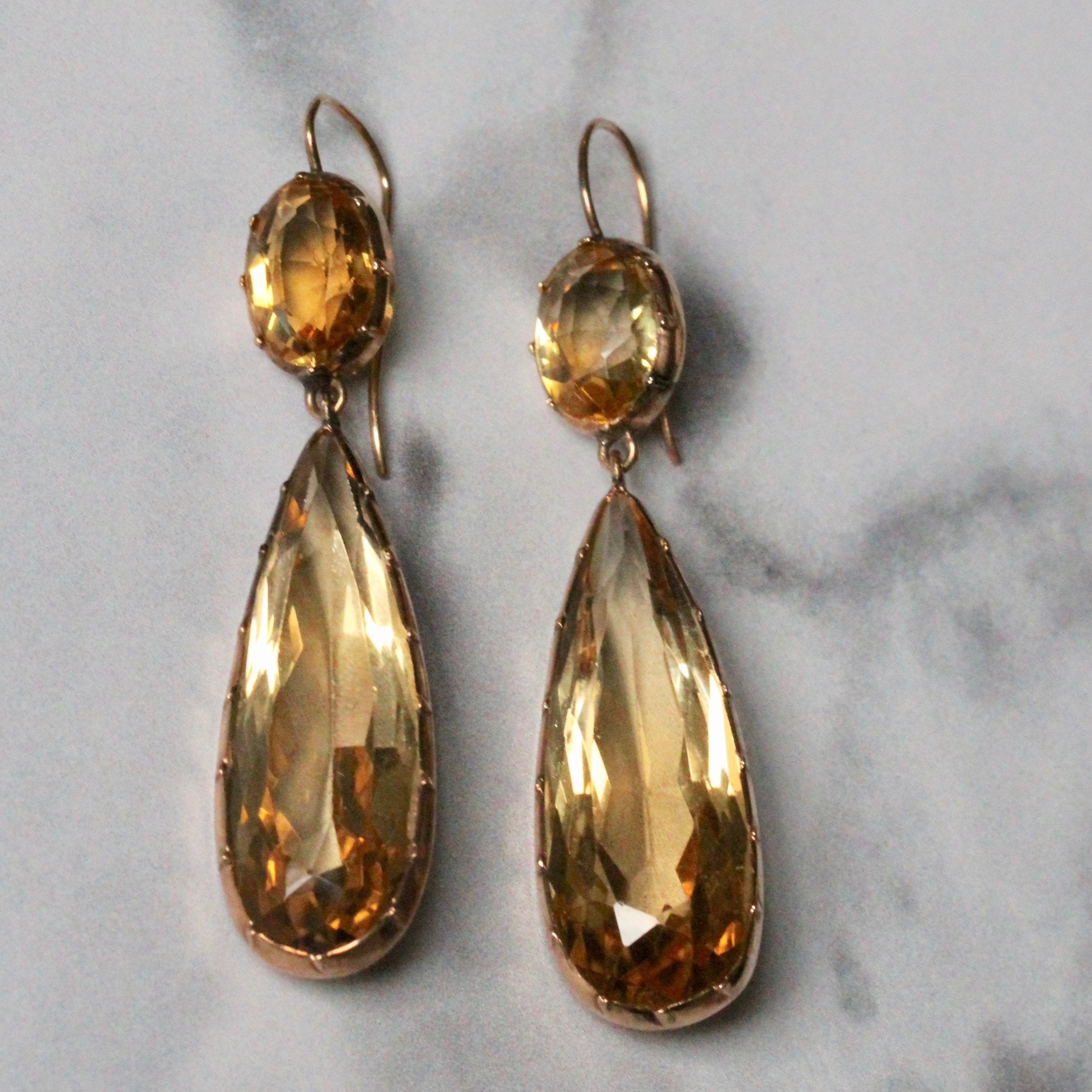 Victorian Gold and Citrine Rivière-Charlotte Sayers Antique Jewellery