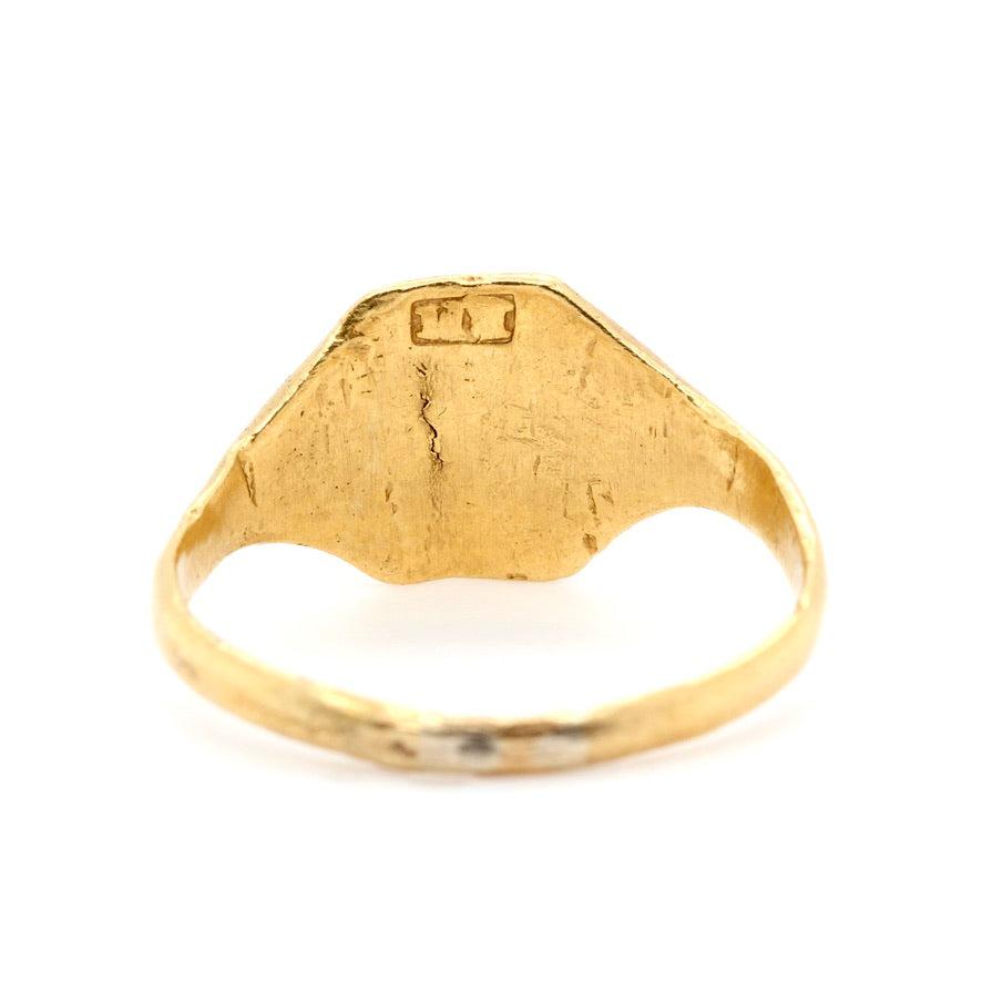 17th Century Fine Gold Merchants Ring