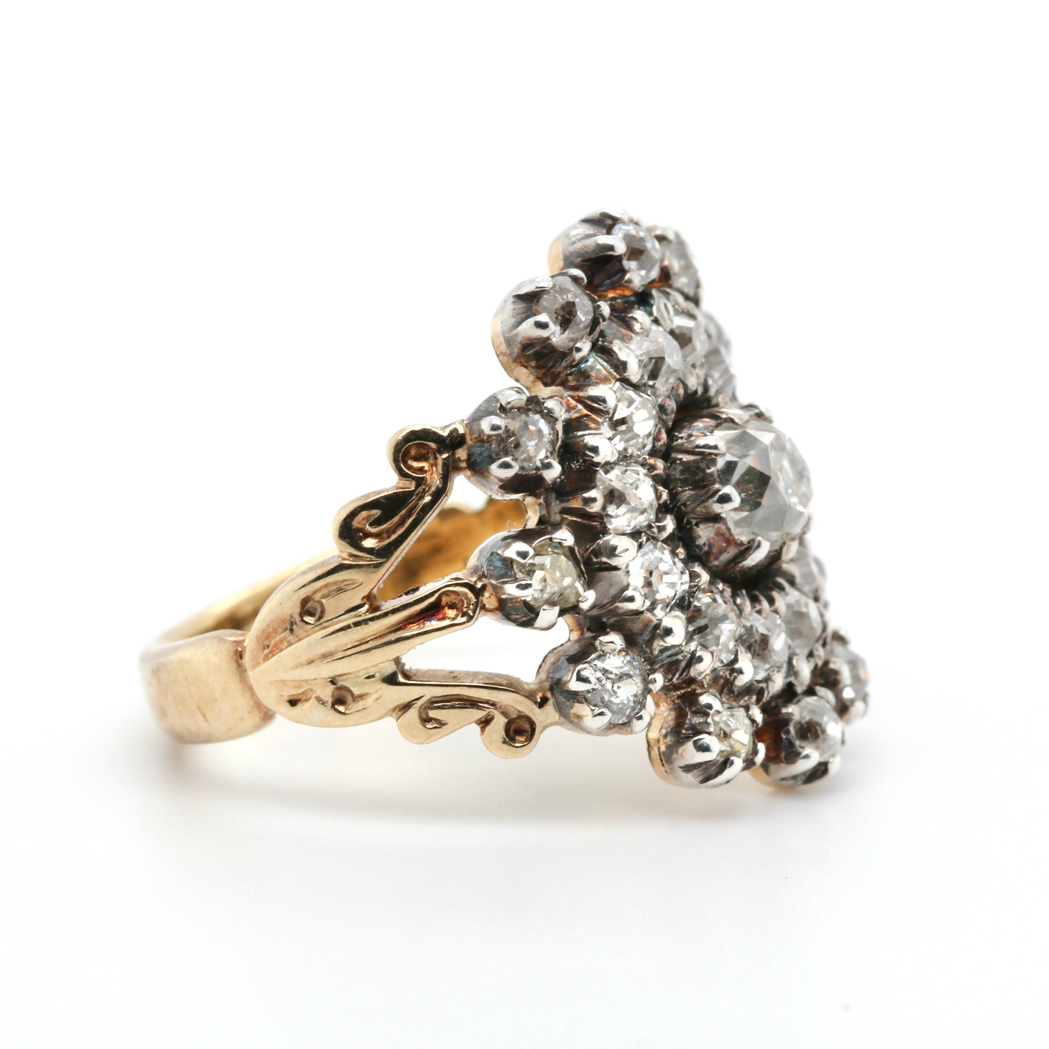 Early Victorian Old Cut Diamond Cluster Ring